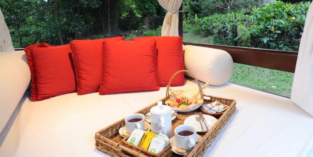 Finna Golf & Country Club Prigen Ngoại thất bức ảnh