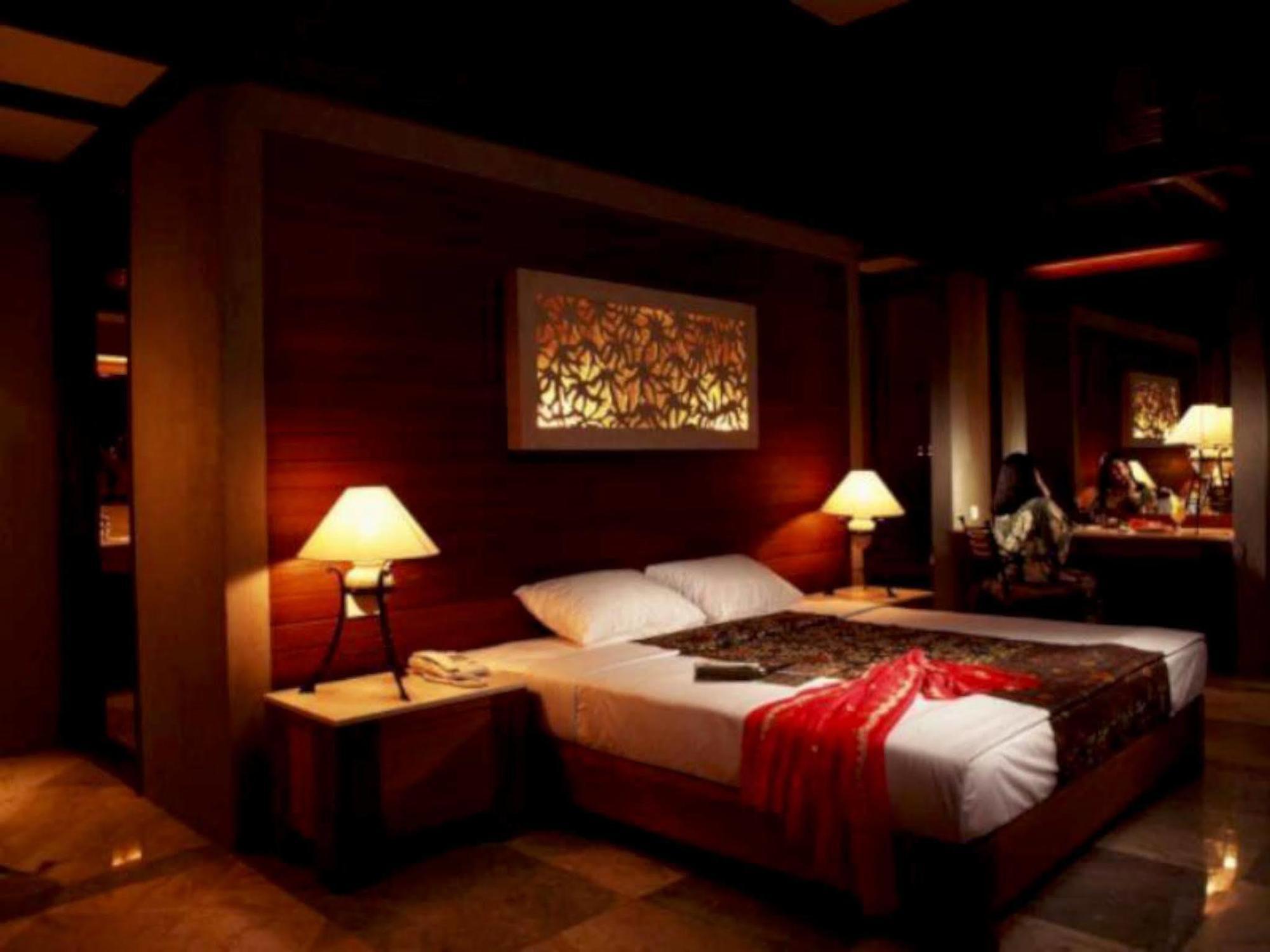 Finna Golf & Country Club Prigen Ngoại thất bức ảnh